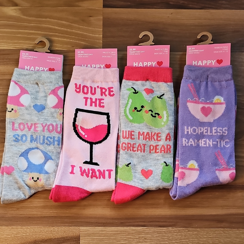 Valentine Novelty Socks, Set Of 4, NWT